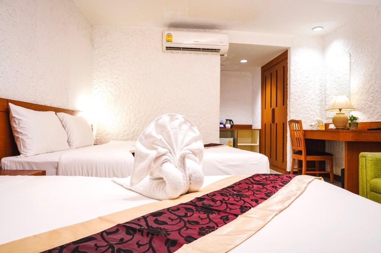 Neptuna Hotel Patong Eksteriør bilde